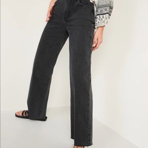 Old Navy Extra High-Waisted Wide Leg Jean, Color: Black Wash, Size 8, Raw Hem